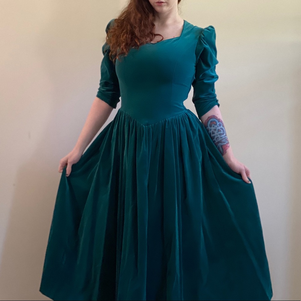 80s Laura Ashley Velvet Green Dress